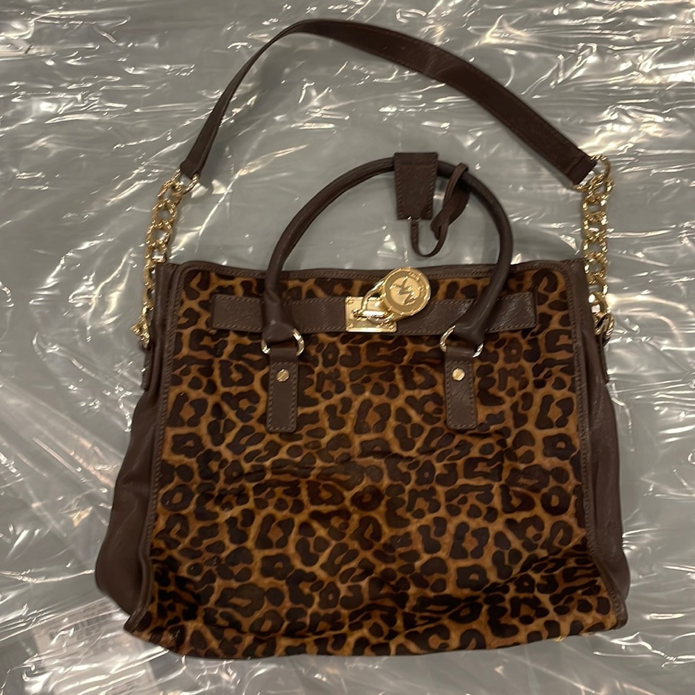 Michael kors rare leopard Hamilton purse